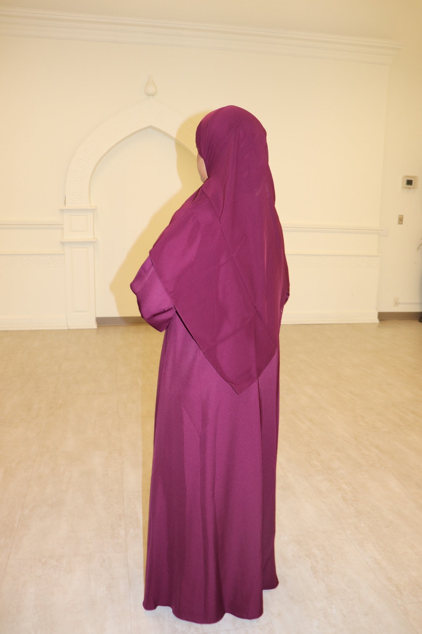 Plum Aura